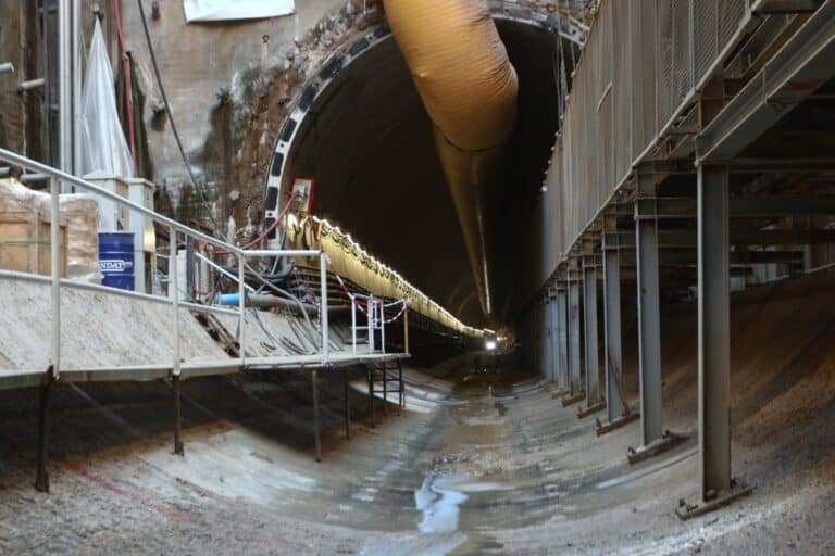 Μετρό: ΕΔΕ και κυρώσεις για τη λάθος σήραγγα των 160 μέτρων προανήγγειλε ο Ταχιάος – «Δεν υπάρχει κίνδυνος καθίζησης στη Κατεχάκη»