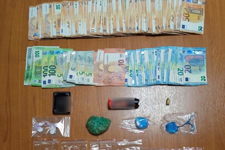 Αιτωλοακαρνανία: Συνελήφθησαν δύο άνδρες για διακίνηση ναρκωτικών και απείθεια