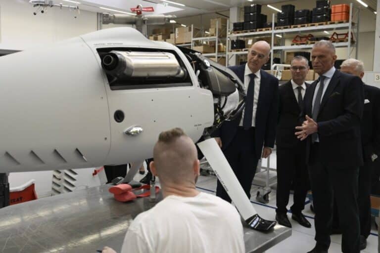 Αυστρία: Τα μη επανδρωμένα συστήματα UAS που θα έχουν ως εξοπλισμό οι φρεγάτες Belharra επιθεώρησε ο Δένδιας (εικόνες)