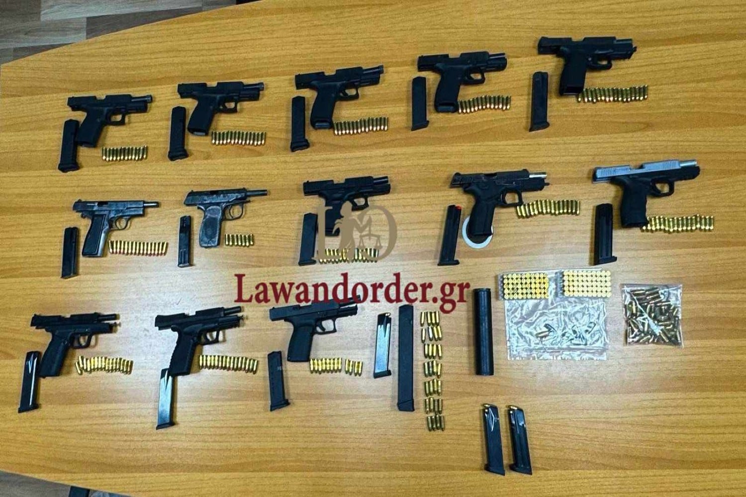 opla tourkoi 8 3 2025