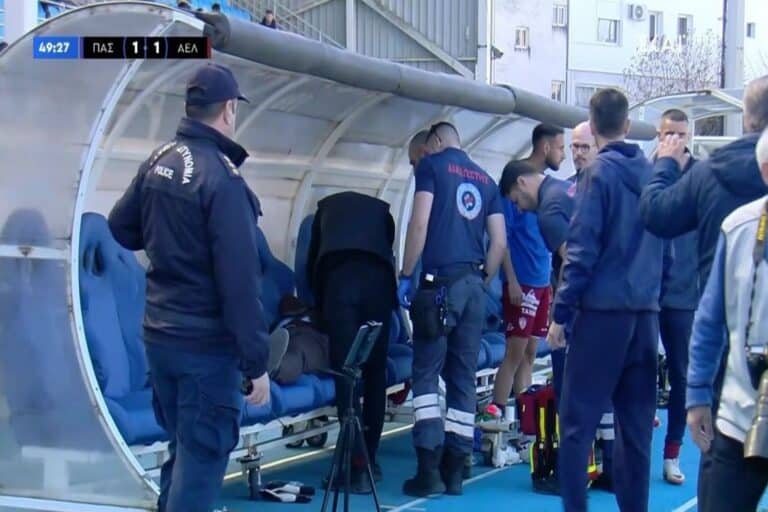 Επεισόδια στο ΠΑΣ Γιάννινα-ΑΕΛ με ρίψη μπουκαλιού σε γιατρό – Διεκόπη το ματς (βίντεο)