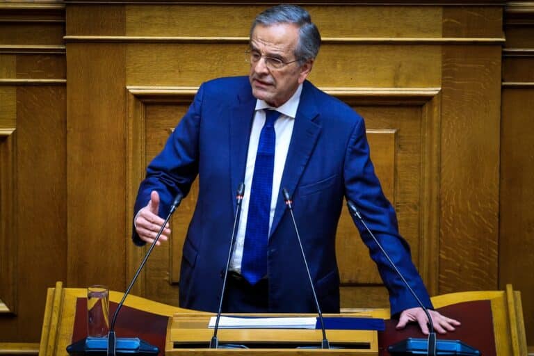 Βουλή – Αντώνης Σαμαράς: Θα απέχω από τη ψήφιση της πρότασης δυσπιστίας