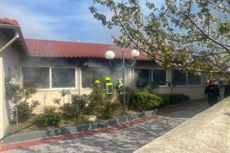 Αλεξανδρούπολη: Φωτιά σε αποθηκευτικό χώρο γηροκομείου (εικόνα)