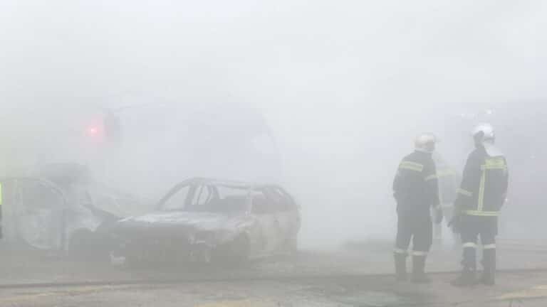 Τραγωδία στην Εγνατία Οδό: Φορτηγό έπεσε σε γκισέ στα διόδια Πολυμύλου και έπιασε φωτιά – Δύο άτομα απανθρακώθηκαν (βίντεο)