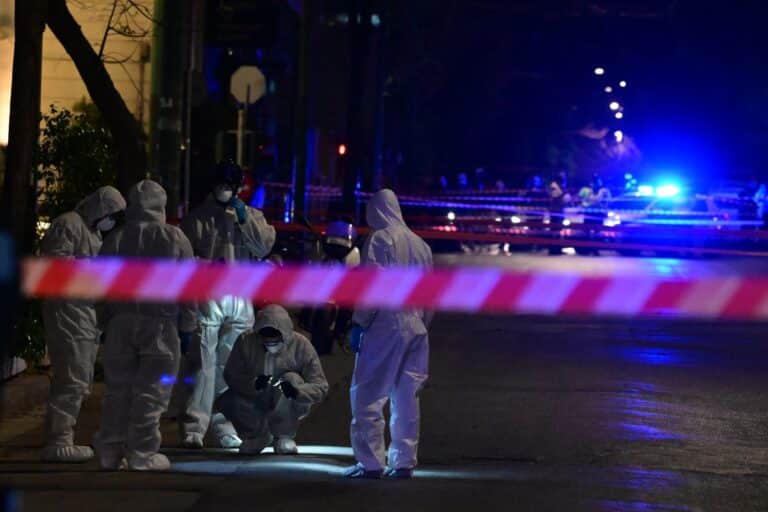 Hellenic Train: Τρία άτομα στο «μικροσκόπιο» της Αντιτρομοκρατικής για τη βομβιστική επίθεση