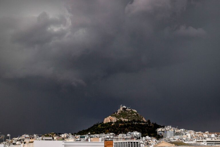 Έρχεται αλλαγή στον καιρό – Πότε προβλέπει ο Κολυδάς τις πρώτες βροχές του Νοεμβρίου