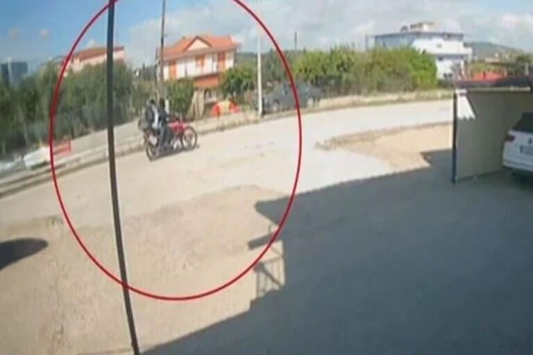 Κατοχή Αιτωλοακαρνανίας: «Μπήκε ο κοντός και φώναξε ληστεία» λέει πελάτης της τράπεζας – Τι ψάχνει το ελληνικό FBI