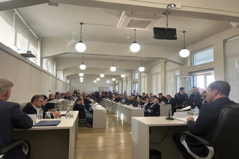 Περιφέρεια Πελοποννήσου: Ευρεία σύσκεψη για την προετοιμασία της αντιπυρικής περιόδου