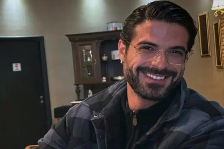 Άρης Μουγκοπέτρος: «Έχω υποστεί σοβαρή ζημιά στο μάτι μου, βλέπω μόνο 10%»