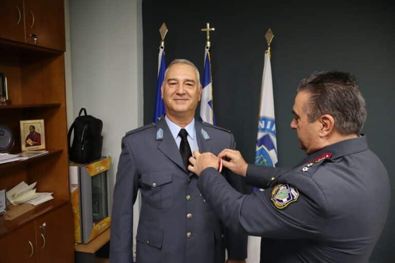ΕΛ.ΑΣ.: Το Αστυνομικό Αριστείο Ανδραγαθίας απονεμήθηκε στον ανθυπαστυνόμο Χρήστο Πλατή (εικόνες)