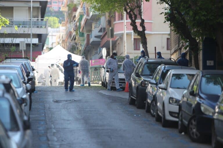 Θεσσαλονίκη: Ταυτοποιήθηκε ο κατασκευαστής της βόμβας – Ζελατοδυναμίτιδα και πυροκροτητές βρέθηκαν στο διαμέρισμα της 39χρονης