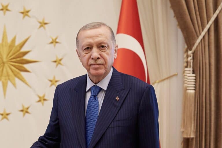 Αδιάλλακτος ο Ερντογάν για το Κυπριακό: «Διαπραγματεύσεις μόνο μεταξύ δύο κρατών και όχι κοινοτήτων»