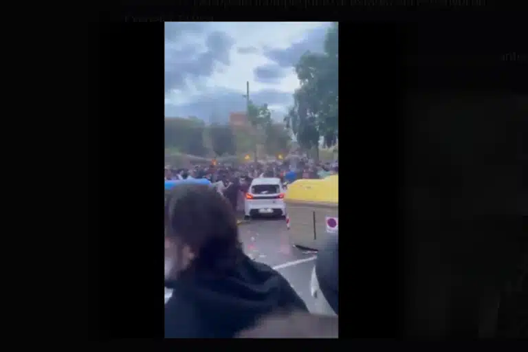 Χάος στην Ισπανία: Αυτοκίνητο έπεσε σε φιλάθλους έξω από γήπεδο – 12 τραυματίες