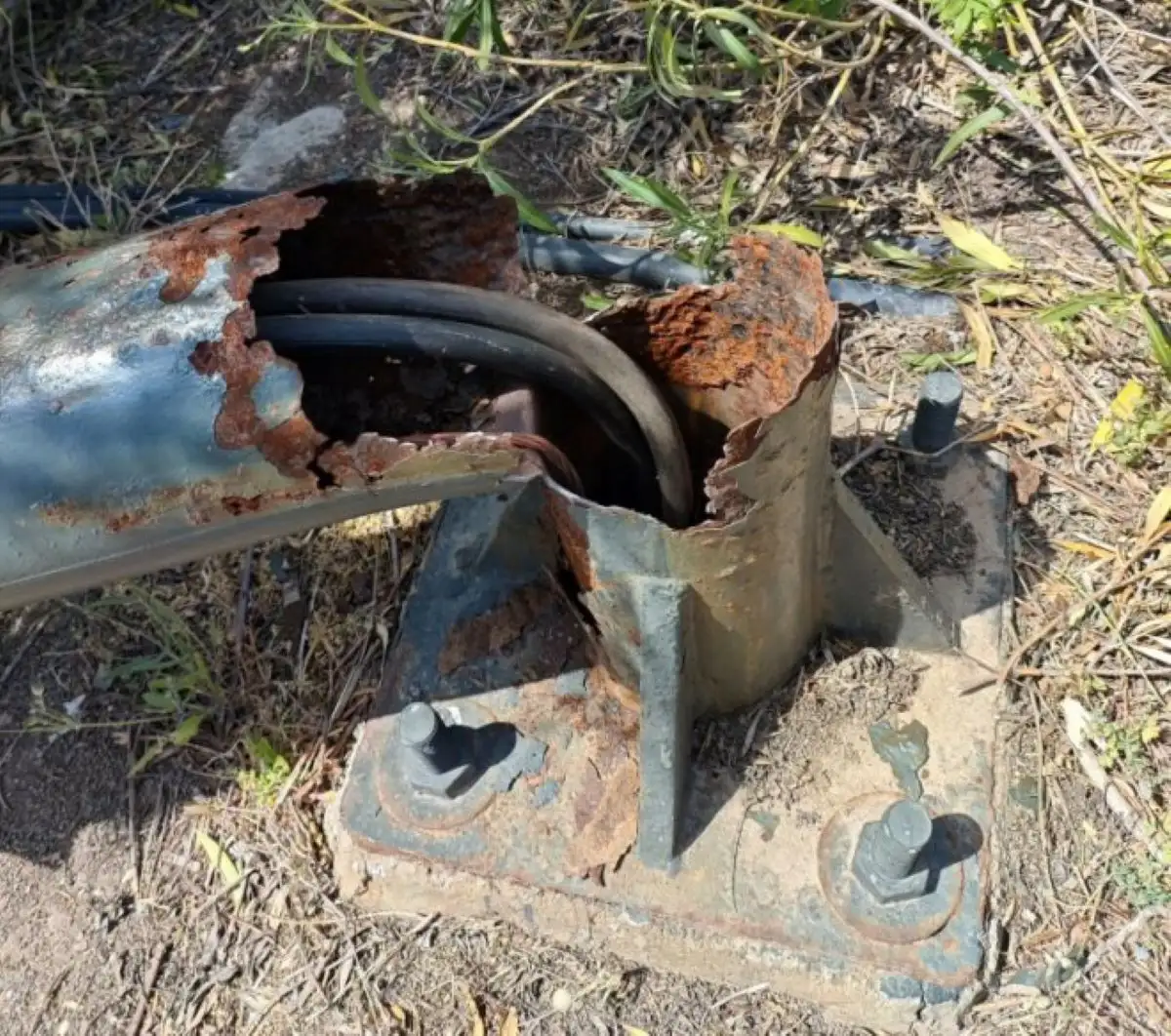 kolona keratea mesogianews 01 05 2025 2