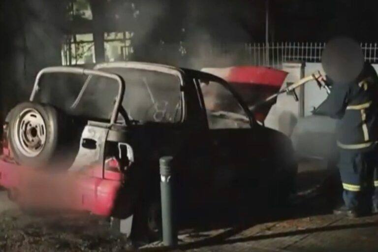 Θρίλερ στο Παγκράτι: Μυστήριο με απανθρακωμένο άνδρα που εντοπίστηκε σε ΙΧ – Τι εξετάζουν οι Αρχές (βίντεο)