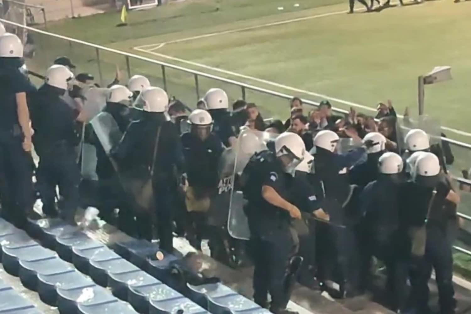 patra epeisodia 4 5 25