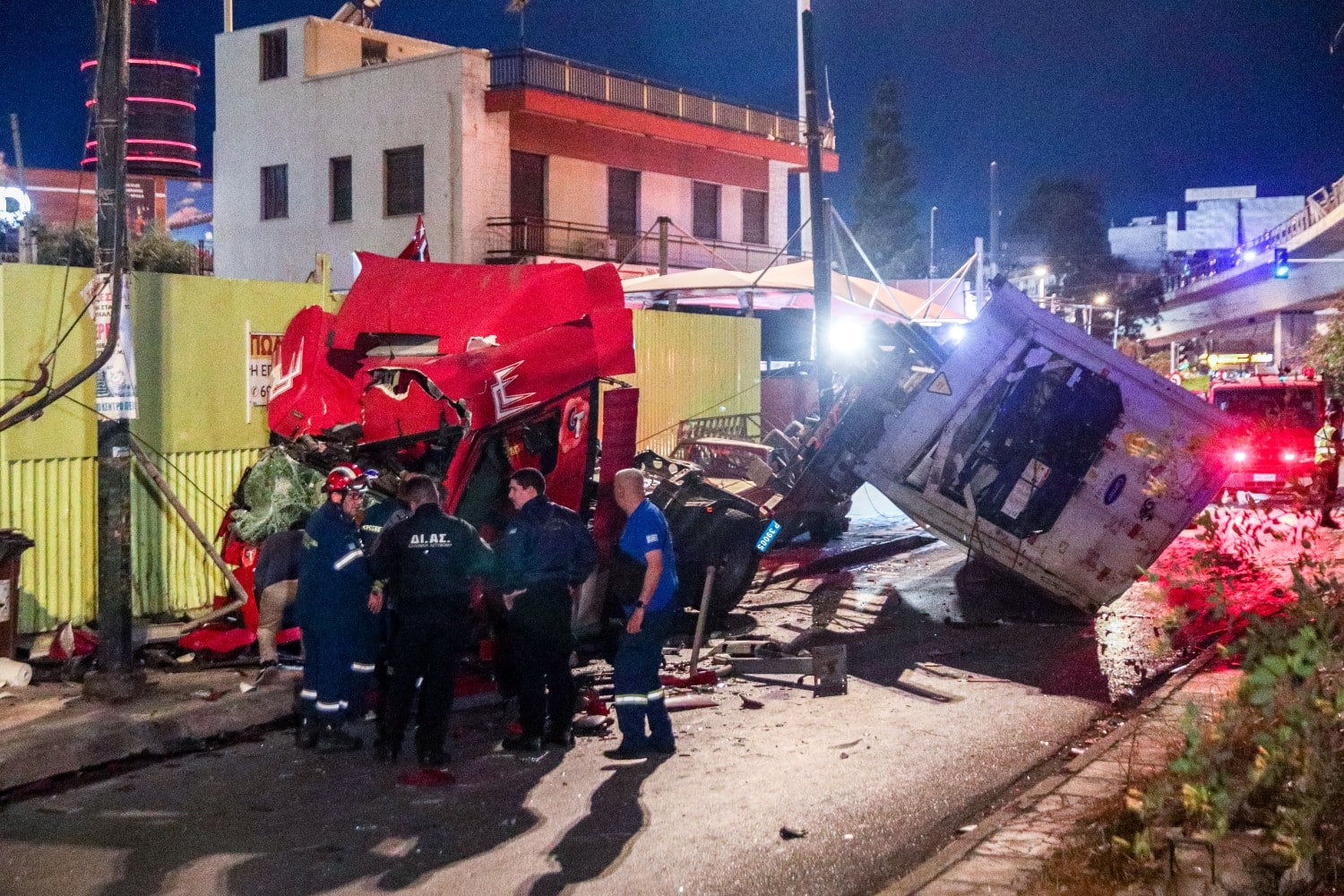 troxaio thivon 15 5 2025 4