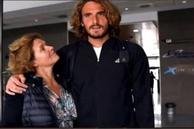 Μητέρα Τσιτσιπά για επίθεση σκύλου στη Βουλιαγμένη: «Τον έβγαλε βόλτα η δίδυμη αδερφή μου»