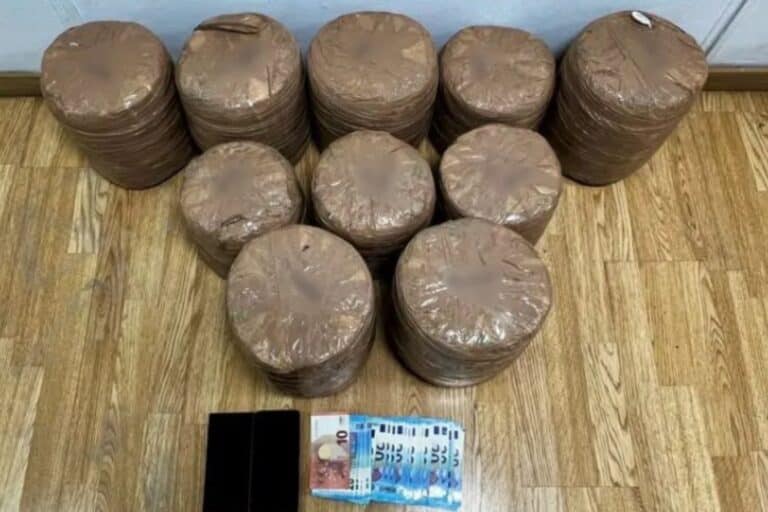 Επεισοδιακή καταδίωξη στο Χαϊδάρι: Συνελήφθη 42χρονος για διακίνηση ναρκωτικών