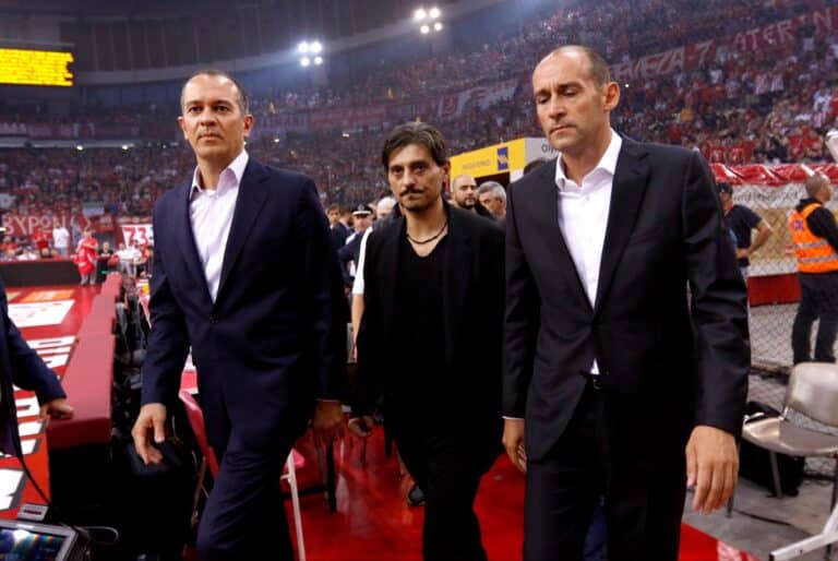 Αγγελόπουλοι και Γιαννακόπουλος αρνήθηκαν να καθίσουν στο ίδιο τραπέζι – Προς διακοπή η Basket League!