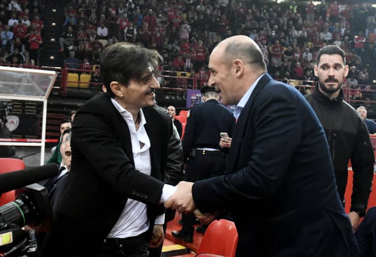 ΕΡΤ: Μέρος της συμφωνίας να μην παραστούν οι ιδιοκτήτες των ΚΑΕ Ολυμπιακός και Παναθηναϊκός στις αντίπαλες έδρες