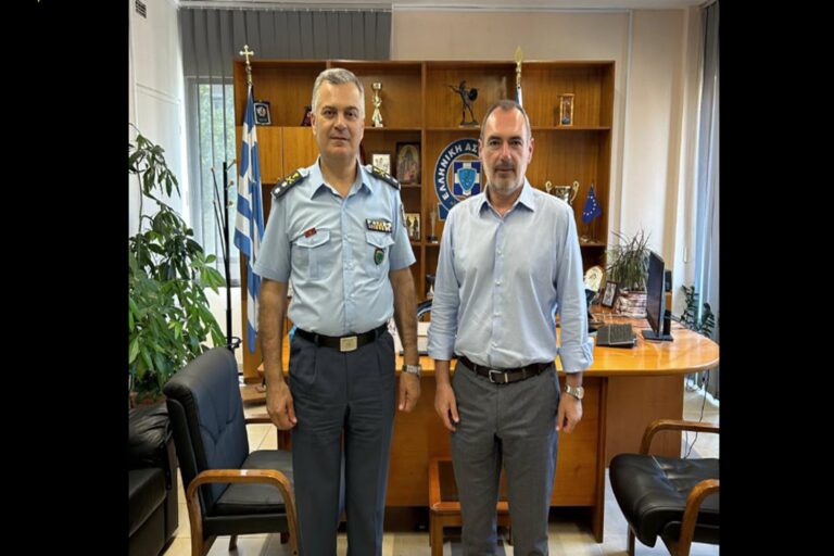 Πάτρα: Τον υποστράτηγο Τσατσαρή και τον Ταξίαρχο Μπούμη επισκέφθηκε ο βουλευτής Κατσανιώτης