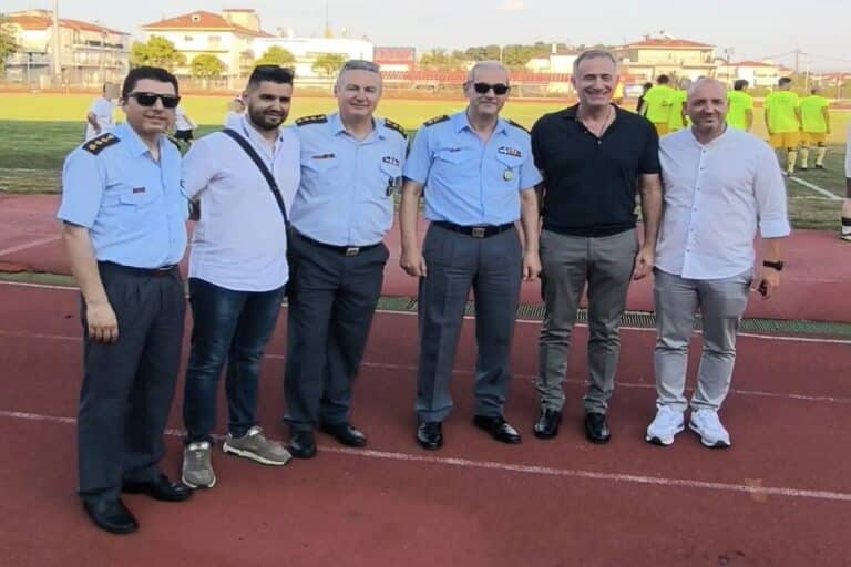 Κοζάνη: Ολοκληρώθηκε με εξαιρετική επιτυχία το Τουρνουά Ποδοσφαίρου, με κεντρικό μήνυμα «Κόκκινη Κάρτα στα Ναρκωτικά …. Σκοράρω στη Ζωή» (εικόνες)