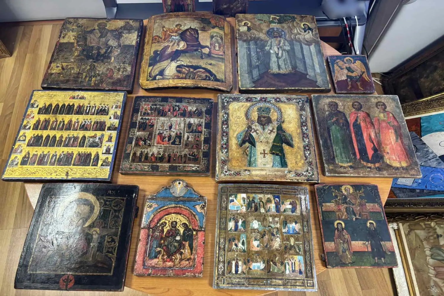 kykloma pinakes 11 6 2025 2