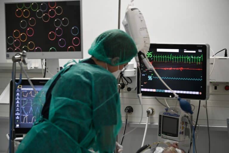 Ηράκλειο: Θετικά νέα για τον 13χρονο που τραυματίστηκε σοβαρά σε τροχαίο – Ξεκινά η διαδικασία αφύπνισής του