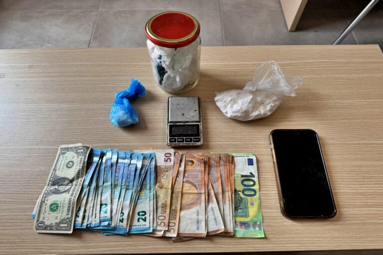 Νάξος: Χειροπέδες σε 22χρονο για διακίνηση ναρκωτικών – Συνελήφθη με κοκαΐνη