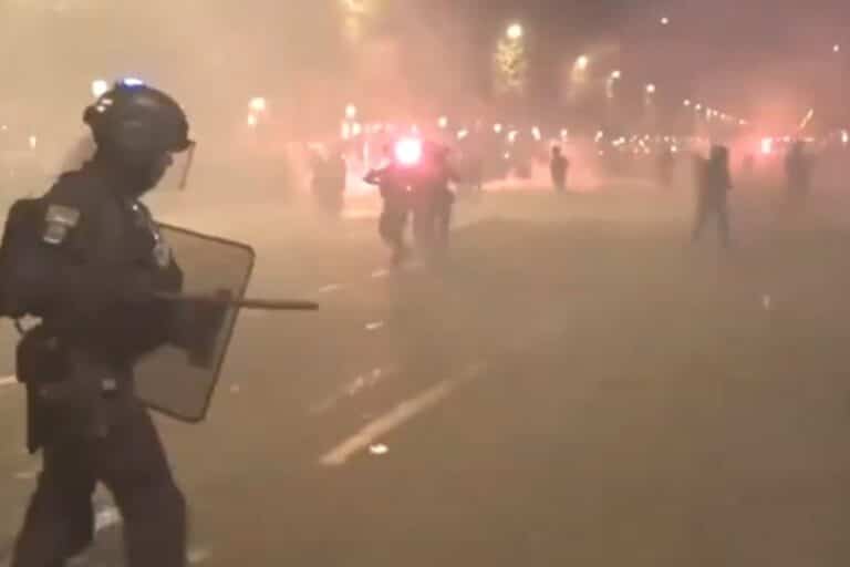 Χάος στο Παρίσι: Επεισόδια πριν και μετά τον τελικό του Champions League – Συγκρούσεις και 294 συλλήψεις (βίντεο)