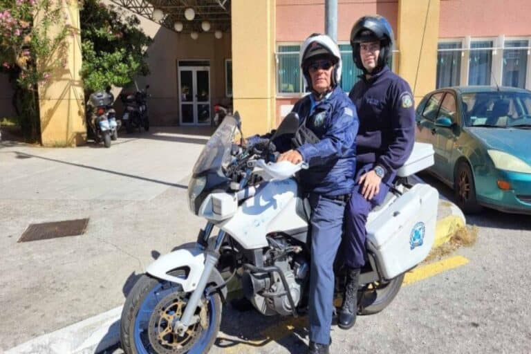 Κώστας Δεληδάκης: Βραβεύτηκε ο τροχονόμος που υπηρετεί στη Ρόδο – «Τα περισσότερα τροχαία είναι από νέους»