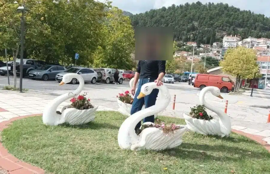 valtos 51xroni agriniopress dolofonia 24 06 205