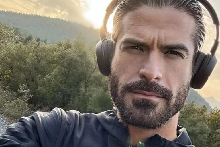 Άρης Μουγκοπέτρος: Επιτυχής η δεύτερη επέμβαση στο μάτι του– «Εύχομαι ο Θεός να σας δίνει πάντα τη χαρά που μου δώσατε και εσείς»