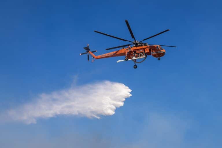 Αναζωπυρώθηκε η πυρκαγιά στην Ποντοκώμη Κοζάνης – Έκλεισε η Εγνατία Οδός