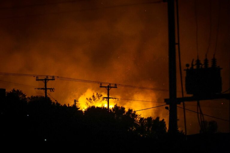 Πολύ υψηλός κίνδυνος πυρκαγιάς σήμερα σε Αττική και 4 ακόμη περιοχές (χάρτης)
