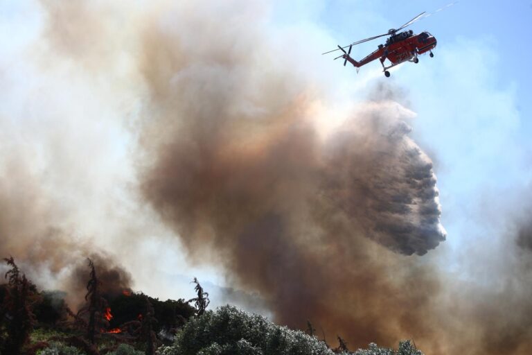 Φωτιά τώρα στη Δράμα – Στη μάχη της κατάσβεσης και εναέρια μέσα
