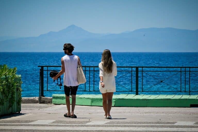 Δεκαπενταύγουστος: Οι πρώτες εκτιμήσεις για τον καιρό – Πού αναμένονται μπόρες