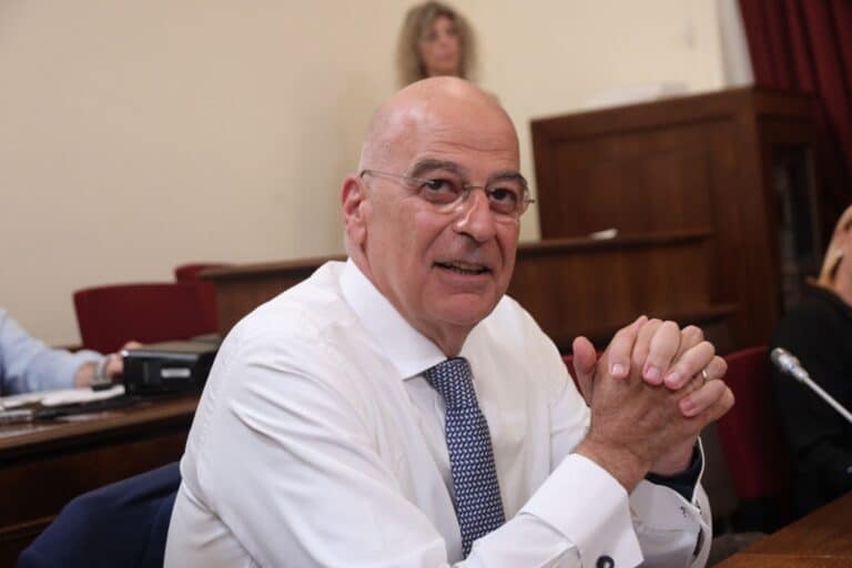 Ο Δένδιας, μία δήλωση, οι αντιδράσεις και η «προθέρμανση»