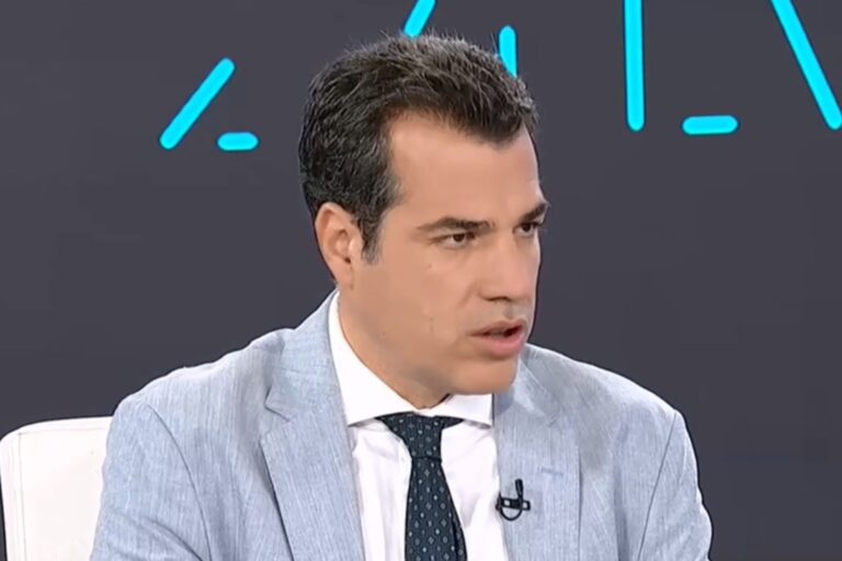 Πλεύρης: «Οι μετανάστες δεν θα λιμνάζουν στην Κρήτη – Πλέον το θέμα είναι η επιστροφή μεταναστών» (βίντεο)