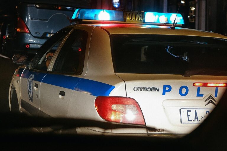 Θεσσαλονίκη: Μεθυσμένος οδηγός προκάλεσε τροχαίο και επιτέθηκε σε αστυνομικούς – Τραυματίστηκε ένας ένστολος