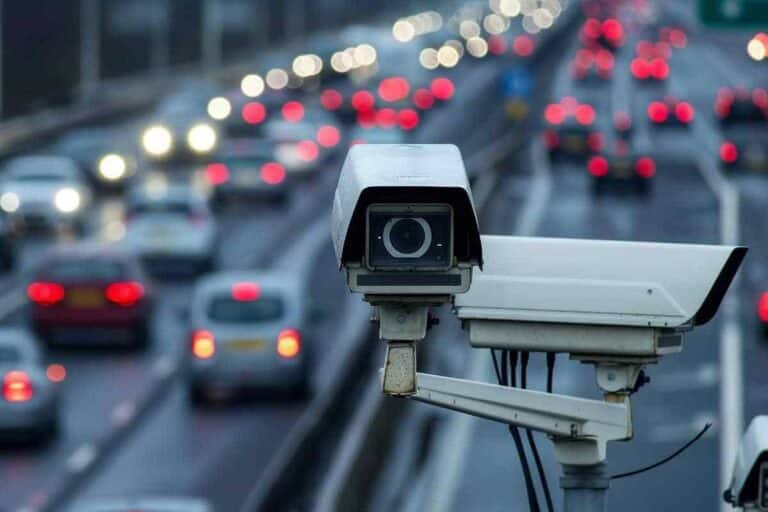 Διεύθυνση Τροχαίας Αττικής: Τοποθετούνται κάμερες της τροχαίας σε 41 οδικούς άξονες – Πώς θα έρχεται η κλήση