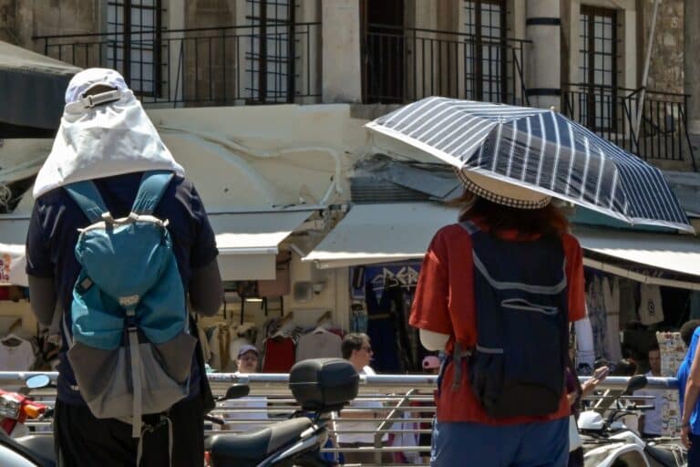 Νέα εποχή για την Ευρώπη: Πώς ο καύσωνας μπορεί να προκαλέσει χιλιάδες θανάτους (βίντεο)