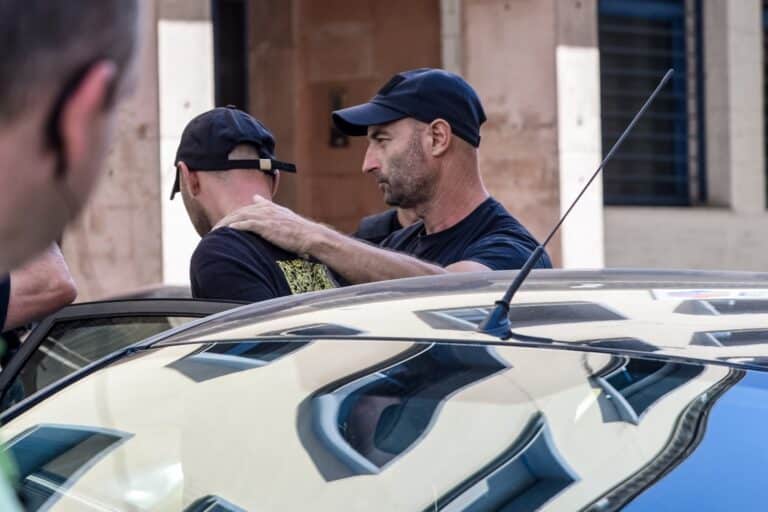 Πάτρα: «Δεν θυμάμαι τίποτα, είχα πιει πολύ τσίπουρο» υποστήριξε ο 27χρονος εμπρηστής