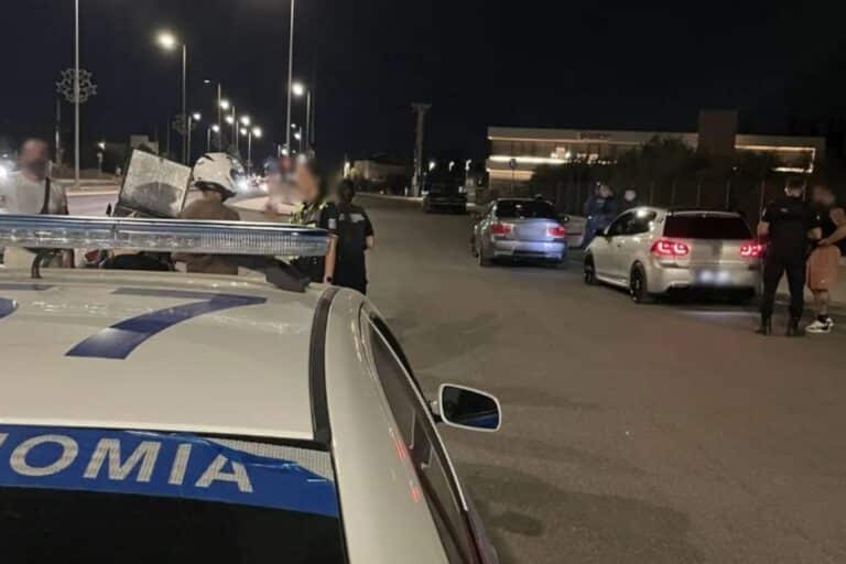 Επιχείρηση της Τροχαίας σε Ίλιον και Πετρούπολη – Βεβαιώθηκαν 129 παραβάσεις, μία σύλληψη (βίντεο)