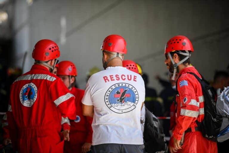 Ολονύχτια επιχείρηση διάσωσης στο φαράγγι της Σαμαριάς – Τουρίστας τραυματίστηκε σε δυσπρόσιτο σημείο