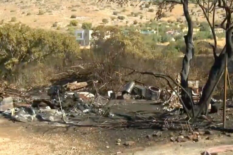 Από βεγγαλικά ξεκίνησε η φωτιά στη Σαλαμίνα – Συνελήφθη 40χρονος