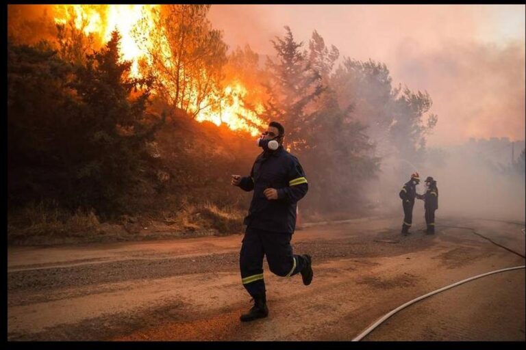 Ακραίος κίνδυνος πυρκαγιάς σήμερα – Σε κατάσταση συναγερμού Αττική, Βοιωτία και Εύβοια