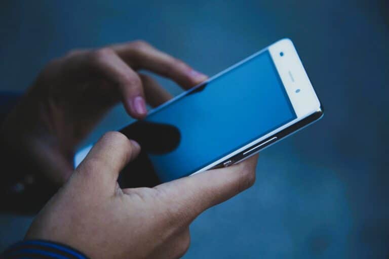 Βόλος: Φωτιά σε αυλή σπιτιού από φορτιστή κινητού – Ζημιές 500 ευρώ