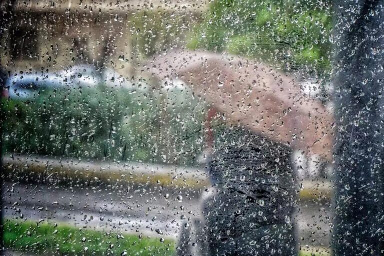 Βροχές και καταιγίδες «βλέπει» ο Γιάννης Καλλιάνος – «Αυτές είναι οι περιοχές που χρειάζονται αυξημένη εγρήγορση»